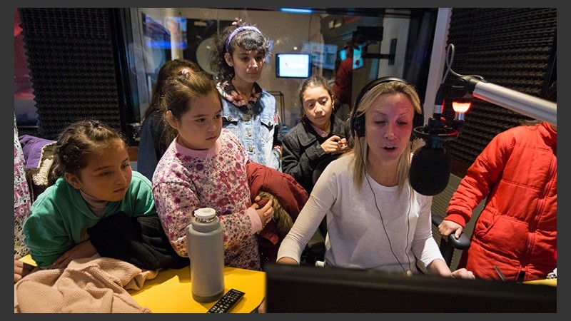 Los chicos disfrutaron en las instalaciones de Televisión Litoral.