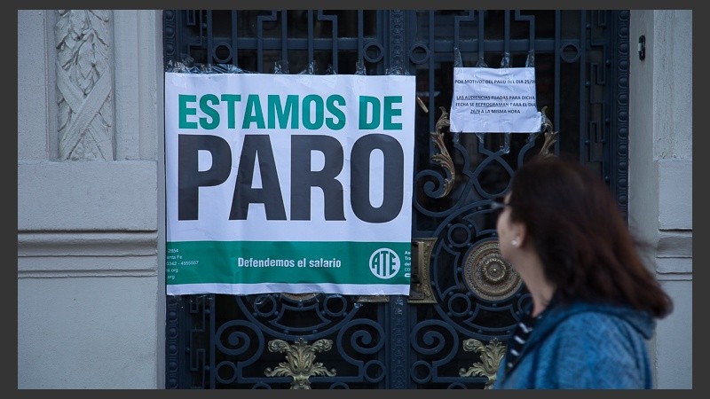 En Rosario se hará una movilización que culminará con un acto frente a la Bolsa de Comercio.