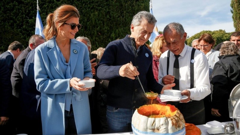 Macri y Awada en el tradicional locro del 25 de Mayo.