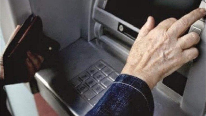 Los 3 mil pesos podrían pagarse también el mes próximo. 