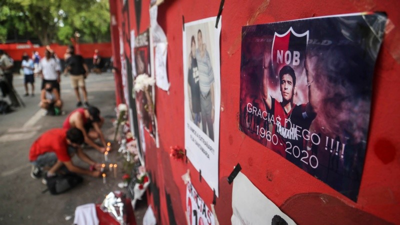 La despedida de los hinchas en el Coloso del Parque.
