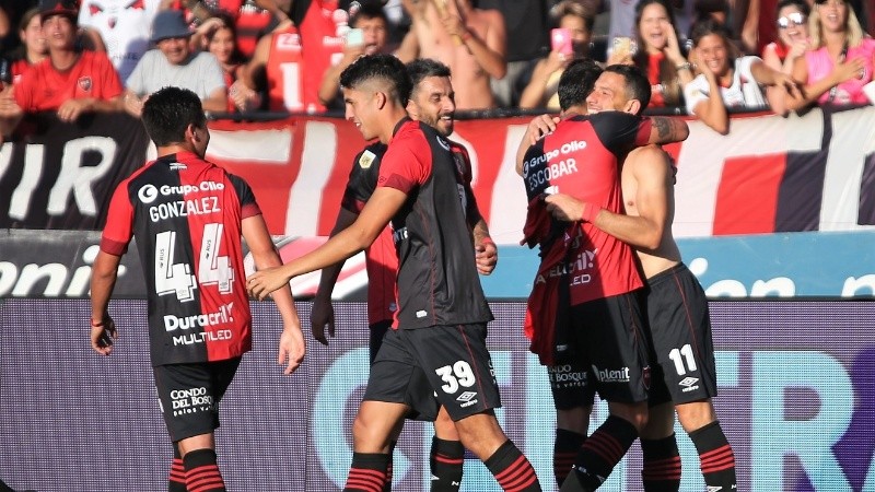 Maxi lo gritó con el alma frente a la gente leprosa.