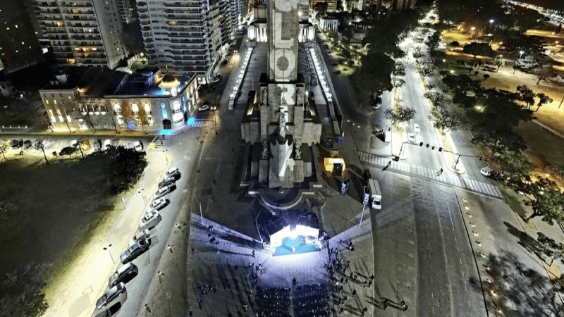 El acto de este viernes en el Monumento.