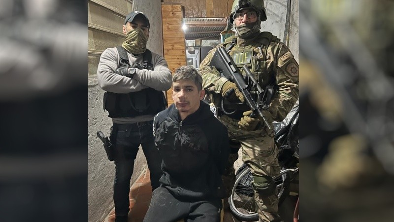 Coronel fue detenido el miércoles de la semana pasada en una casa de Gallo al 1600.