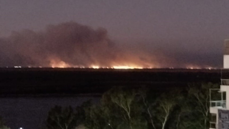 Los focos en la noche de este lunes.