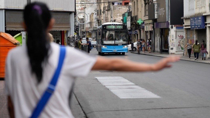 Los colectivos circularán normalmente miércoles y jueves en Rosario