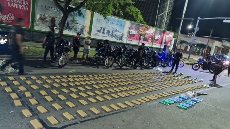 &nbsp;Droga incautada a la banda de Ayala.