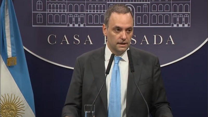 Respecto al encuentro del presidente con el Papa, contó que Javier Milei está 