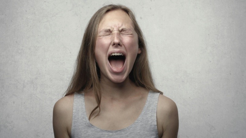 La generalización excesiva de miedo es psicoemocionalmente perjudicial y puede provocar, entre otros, un estrés postraumático.