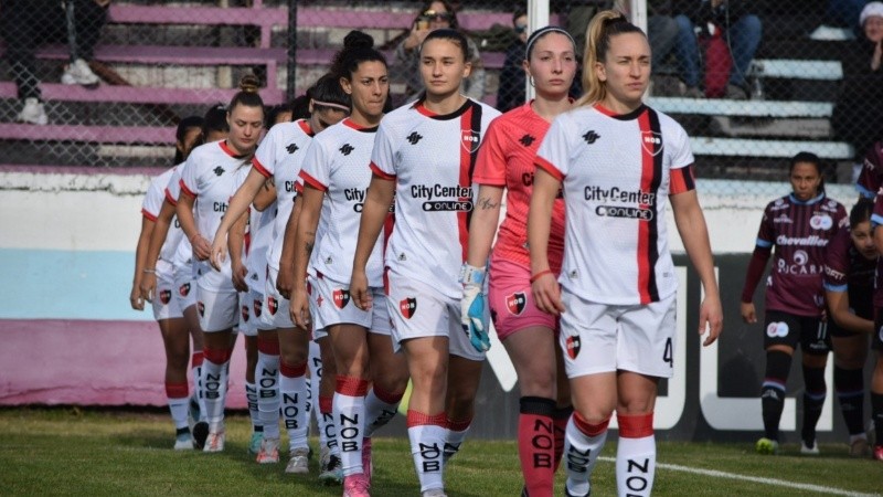 Newell's deberá buscar un nuevo director técnico que se sume al proyecto leproso.