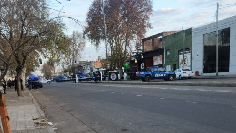 La policía en el lugar del crimen.