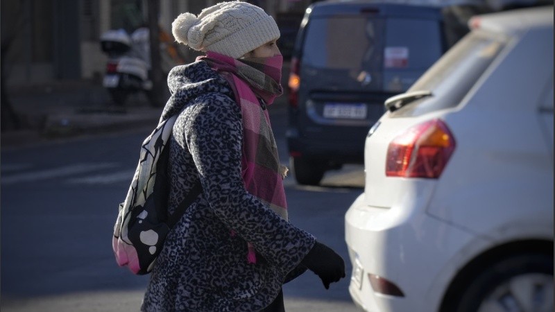 El domingo tendrá otra mañana gélida en la ciudad.