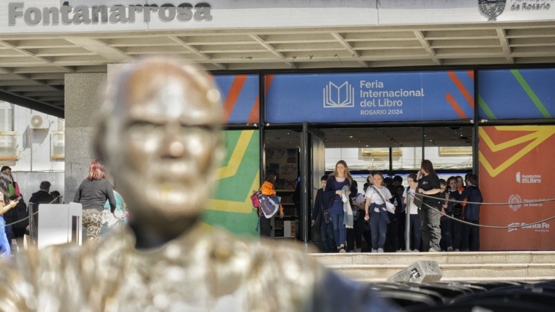 La 40ª edición de la Feria Internacional del Libro de Rosario ya está en marcha