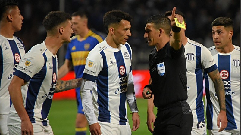 El árbitro Andrés Melos dirigió el cruce de Boca con Talleres en la Copa Argentina.