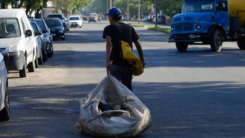 La tasa de empleo informal se incrementó durante el segundo trimestre y alcanzó a cuatro de cada 10 trabajadores.