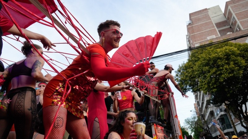 Una nueva Marcha del Orgullo se desplegó este sábado en Rosario.