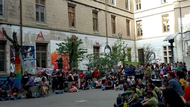 La asamblea en Humanidades este martes por la tarde.