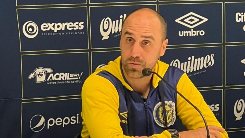 Matías Lequi, el técnico de Rosario Central.