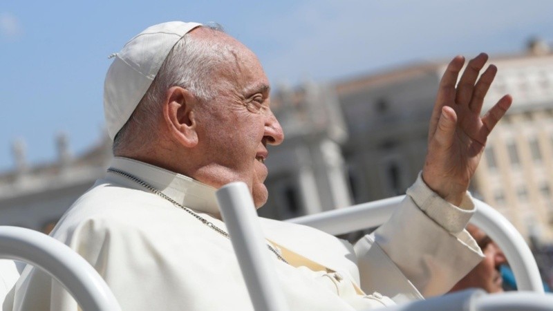 El papa se refirió a los abusos durante el rezo dominical del Ángelus.