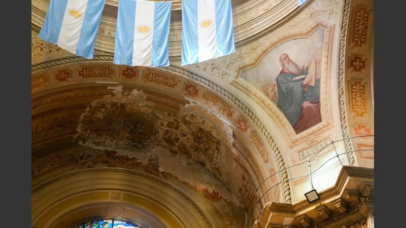 Los techos de la catedral desde adentro (Alan Monzón).