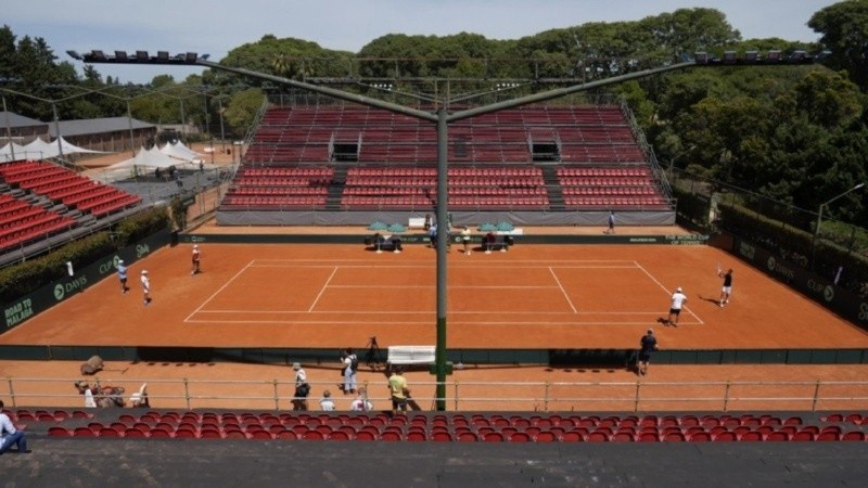La cancha principal del Jockey Club para el Rosario Challenger 125. (Foto: Alan Monzón / Rosario3)
