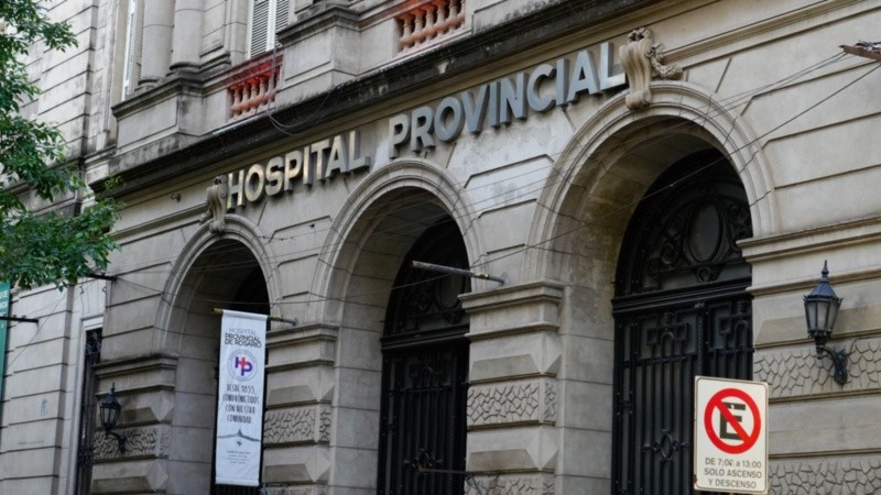 La víctima recibió asistencia médica en el hospital Provincial.