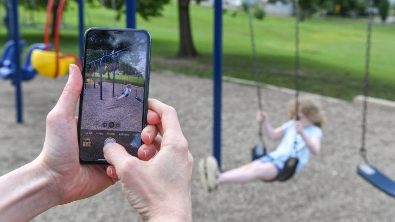 Un comportamiento adulto que pone en riesgo la integridad de los niños.