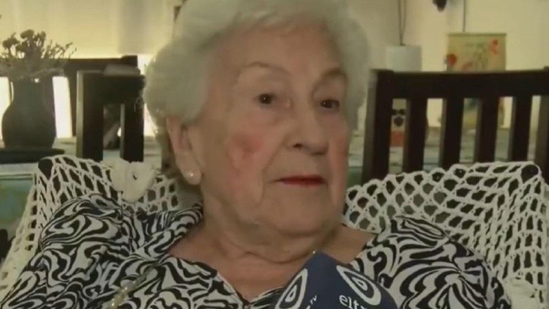 “Ahí, me di cuenta lo que es la vida. Viendo la pared que se había despegado y pensando que se me iba a venir encima. Cayó, pero para el otro lado”.