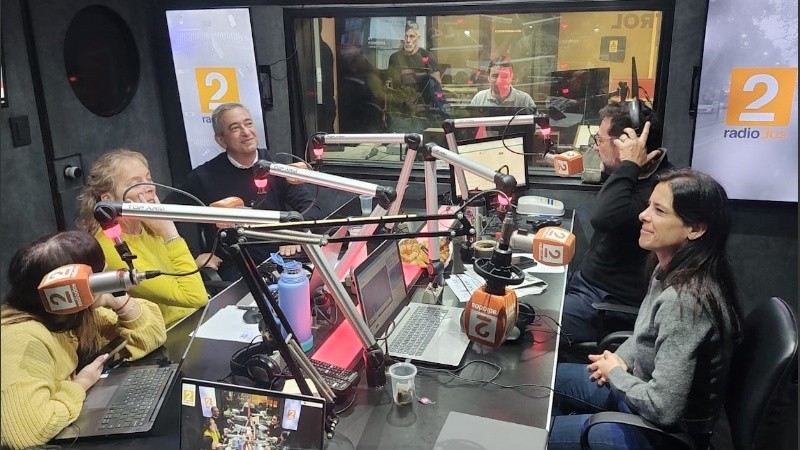 Javkin y Labayru en el estudio de Radio 2.