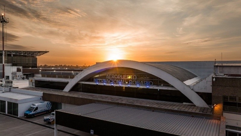 El Aeropuerto Internacional Rosario Islas Malvinas.