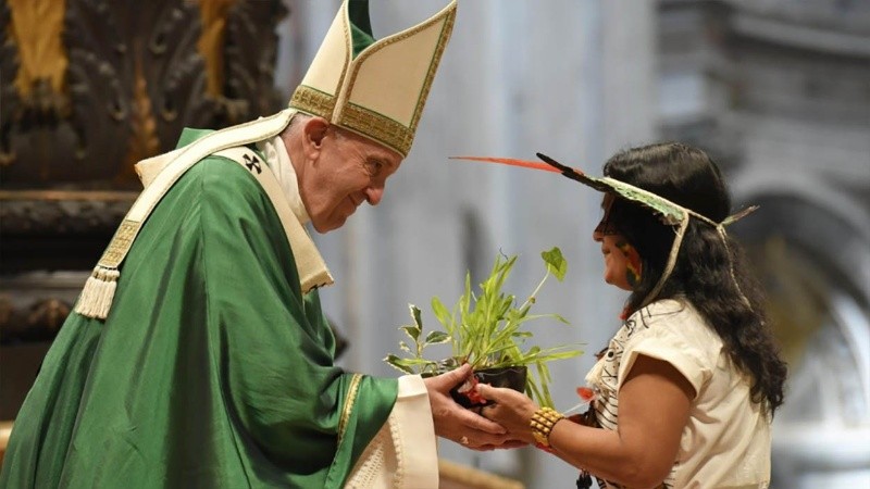 El Papa en la celebración final del Sínodo de la Amazonia en 2019.