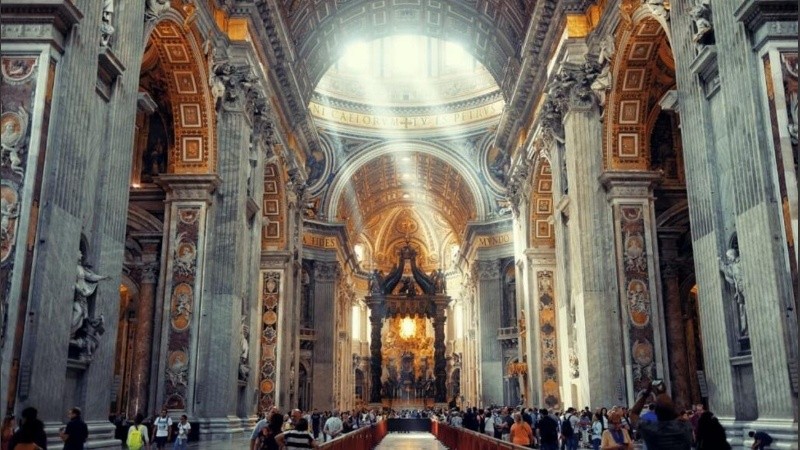 Desde el apóstol Pedro, en el siglo I hasta el argentino Jorge Bergoglio, la Iglesia reconoce a 266 papas. El sucesor de Francisco será el 267º.