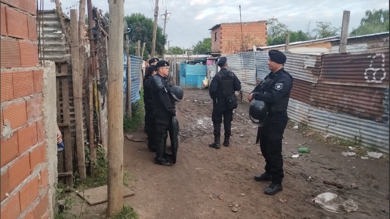 El gobierno de Santa Fe tiró abajo el bunker de droga número 52 en el marco de la ley de Microtráfico que rige desde principios de 2024.