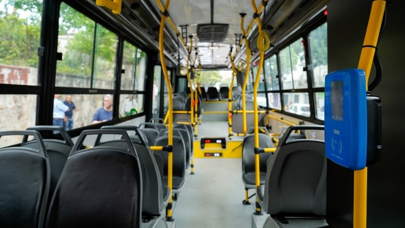 Algunos servicios interurbanos tienen problemas para acreditar la carga a bordo.