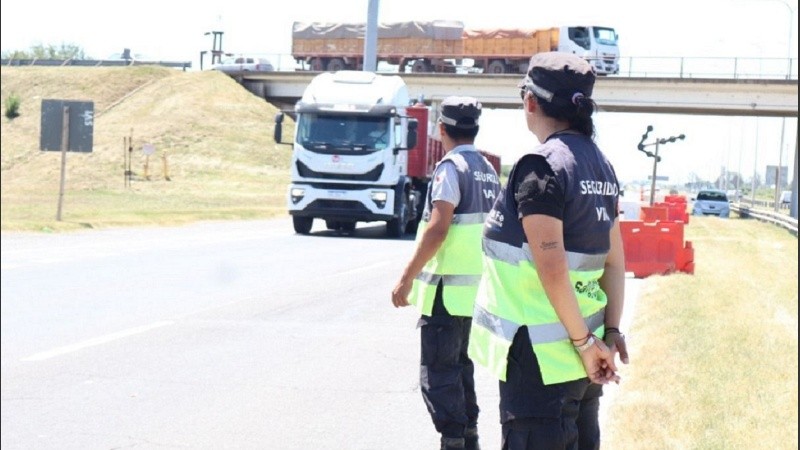 Se organizaron 750 operativos policiales y de seguridad vial, con un comando que opera las 24 horas.