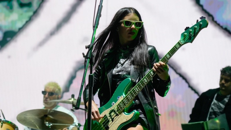 La bajista Luli Bass.