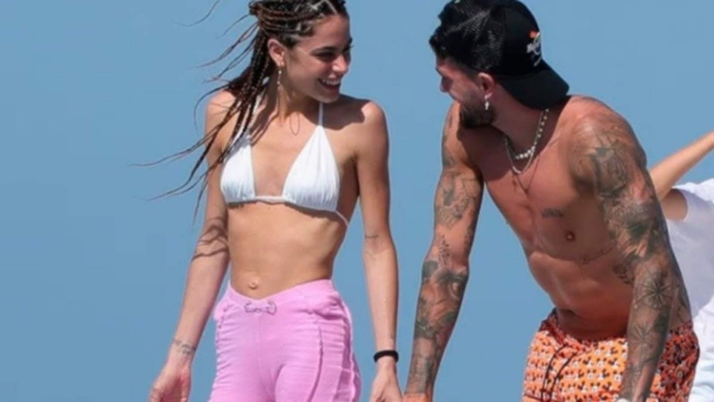 La artista y el futbolista volvieron a mostrarse juntos