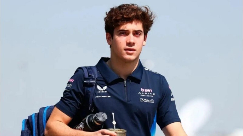 Colapinto pasó de Williams a ser piloto de reserva de Alpine y espera una nueva oportunidad en la Fórmula 1.