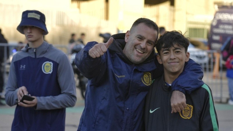 La previa canalla en el Gigante antes del cruce ante Huracán.