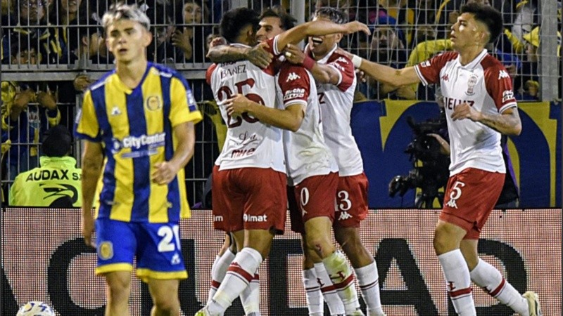 Mazzantti puso en ventaja al Globo en la primera etapa.