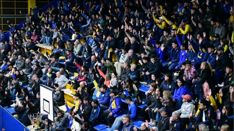 Más de 600 socios de Central participaron de las asambleas del martes en el Cruce Alberdi.