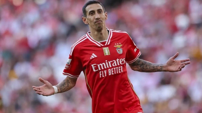 Antes del debut con Central, Angelito disputará el Mundial de Clubes con el Benfica de Portugal.