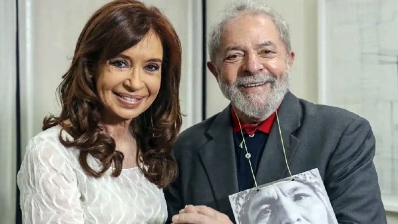Lula da Silva viajará a Argentina en las próximas semanas y planea visitar a Cristina Kirchner.