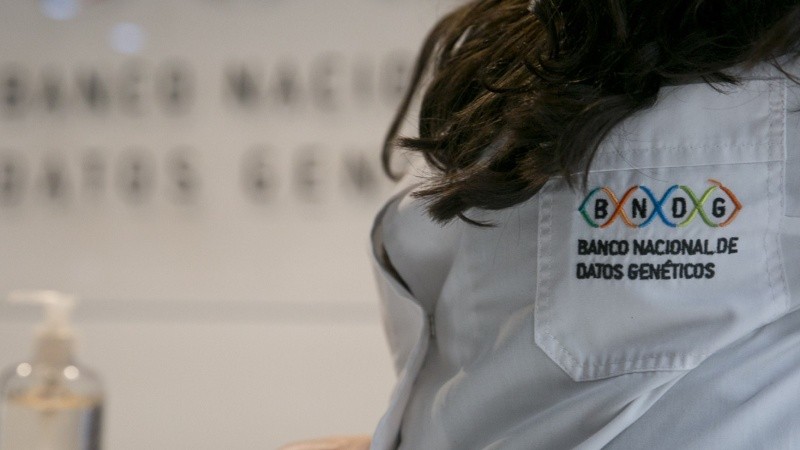 Prorrogaron la designación de la directora del Banco Nacional de Datos Genéticos tras un reclamo de Abuelas de Plaza de Mayo.