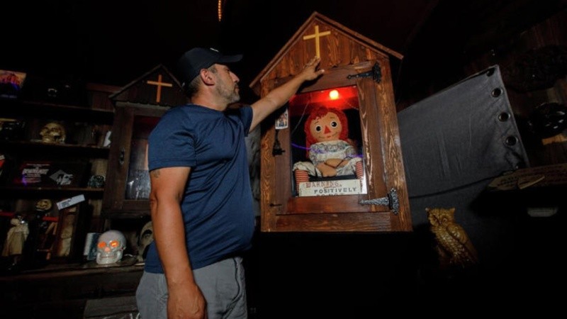 El influencer se había mostrado en los ciclos documentales Most Haunted Places y en 28 Days Haunted, que transmitió Netflix.