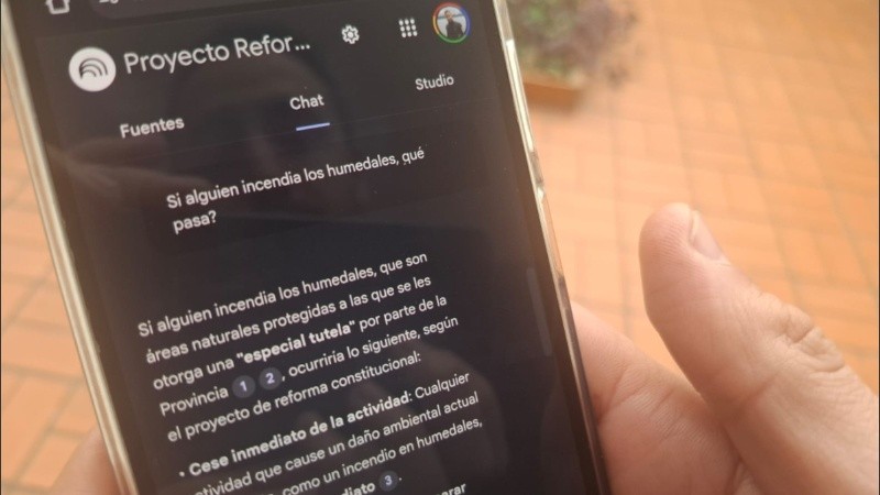 La herramienta inteligente, presentada por el socialismo ante la Convención Constituyente, permite a los santafesinos consultar, ordenar por interés y evacuar dudas sobre el proyecto de Reforma.
