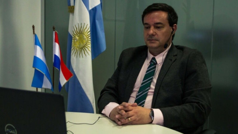 Echaron al funcionario que dijo que el Gobierno investigaba el accidente en el que murió la nieta de Cris Morena.