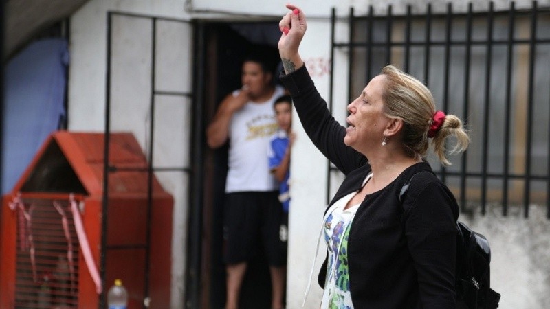 Norma Acosta quedó presa por al menos seis meses por intimidación pública.