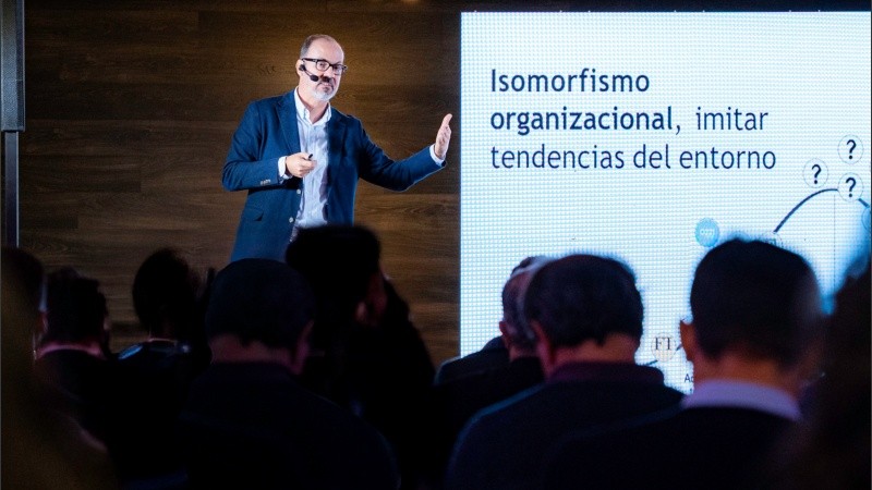 Para Carvajal Prieto, la clave es “encontrar la voz propia, ignorar lo que todo el mundo hace