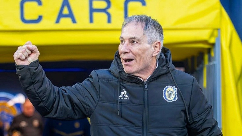 El equipo de Holan hizo 35 puntos en el Apertura y lleva 27 en el Clausura.